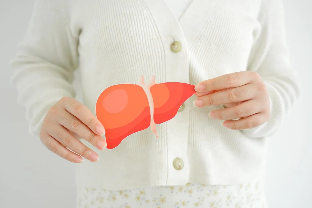 Articulo sobre el cambio de nombre de NAFLD a MASLD